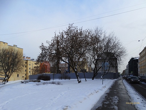 БФА Дуалист, вид со стороны Курской ул.