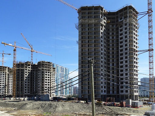 БФА Огни Залива, уч. 270, вид в сторону пр. Патриотов