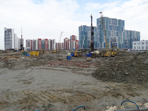 БФА Огни Залива, участок 270, вид со стороны канала