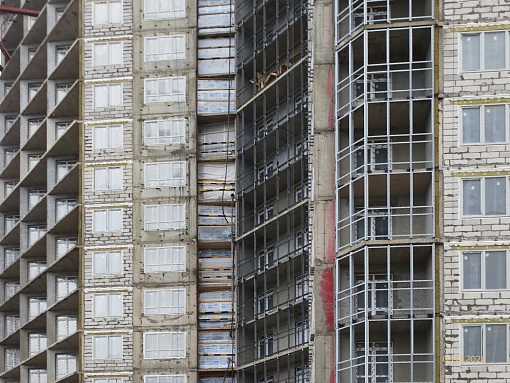 БФА Огни Залива, участок 270, монтаж конструкций холодного остекления