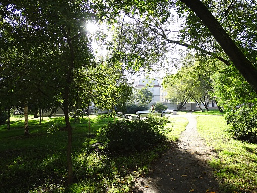БФА Дуалист, Курский сквер БФА Дуалист, Курский сквер