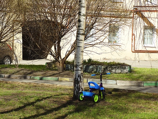 БФА, клубный дом Дуалист, Курский сквер