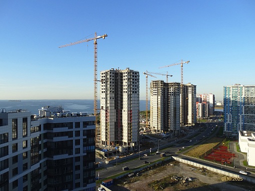 БФА Огни Залива, 4 очередь, вид со стороны 3 очереди