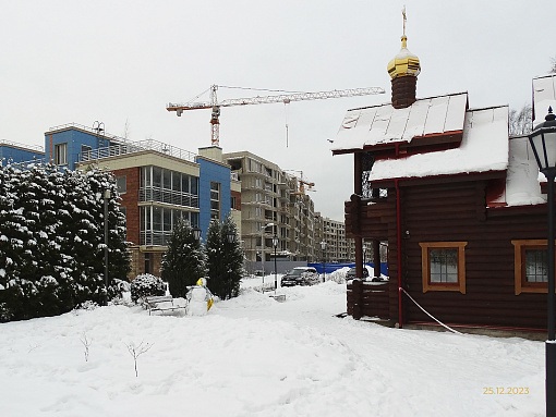 БФА В ОЗЕРКАХ, вид со стороны церкви