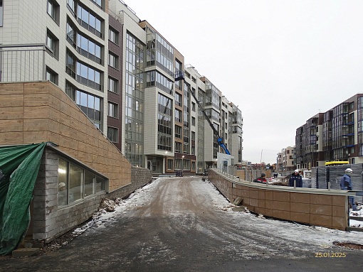 БФА В ОЗЕРКАХ, въезд на стилобат