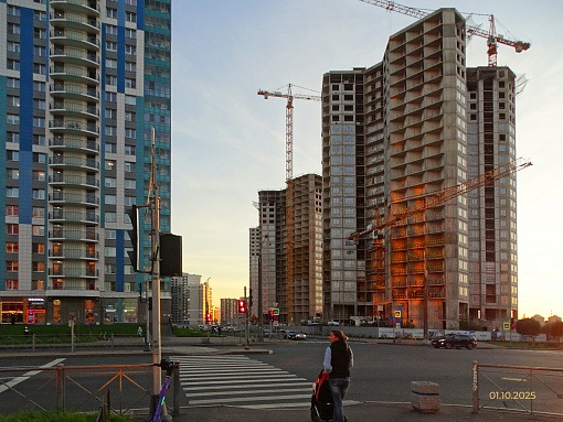 БФА Огни Залива, 4 очередь, вид со стороны пр. Патриотов