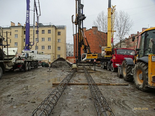 БФА Дуалист, строительная площадка, вид в сторону Обводного канала