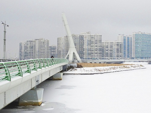 БФА Огни Залива, 3 очередь, вид в сторону залива