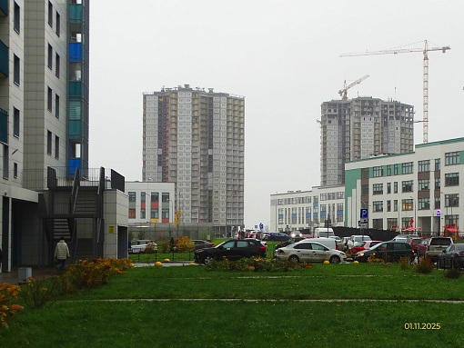 БФА Огни Залива, уч. 270, вид со стороны пр. Героев