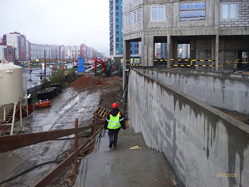 БФА Огни Залива, уч. 269, подъем на стилобат со стороны Ленинского пр.