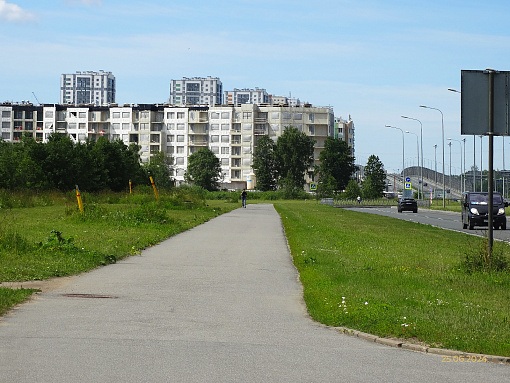 БФА в Озерках, вид с Выборгского шоссе