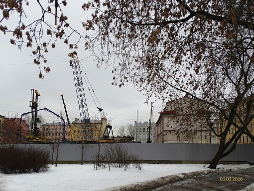 БФА Дуалист вид из Курского сквера