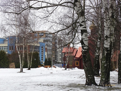 БФА В ОЗЕРКАХ, вид со стороны церкви
