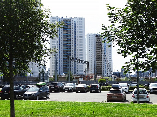 БФА Огни Залива, уч. 270, вид со стороны Ленинского пр.
